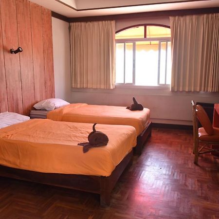 The Palm Delight Lodge Jomtien Beach Exterior photo