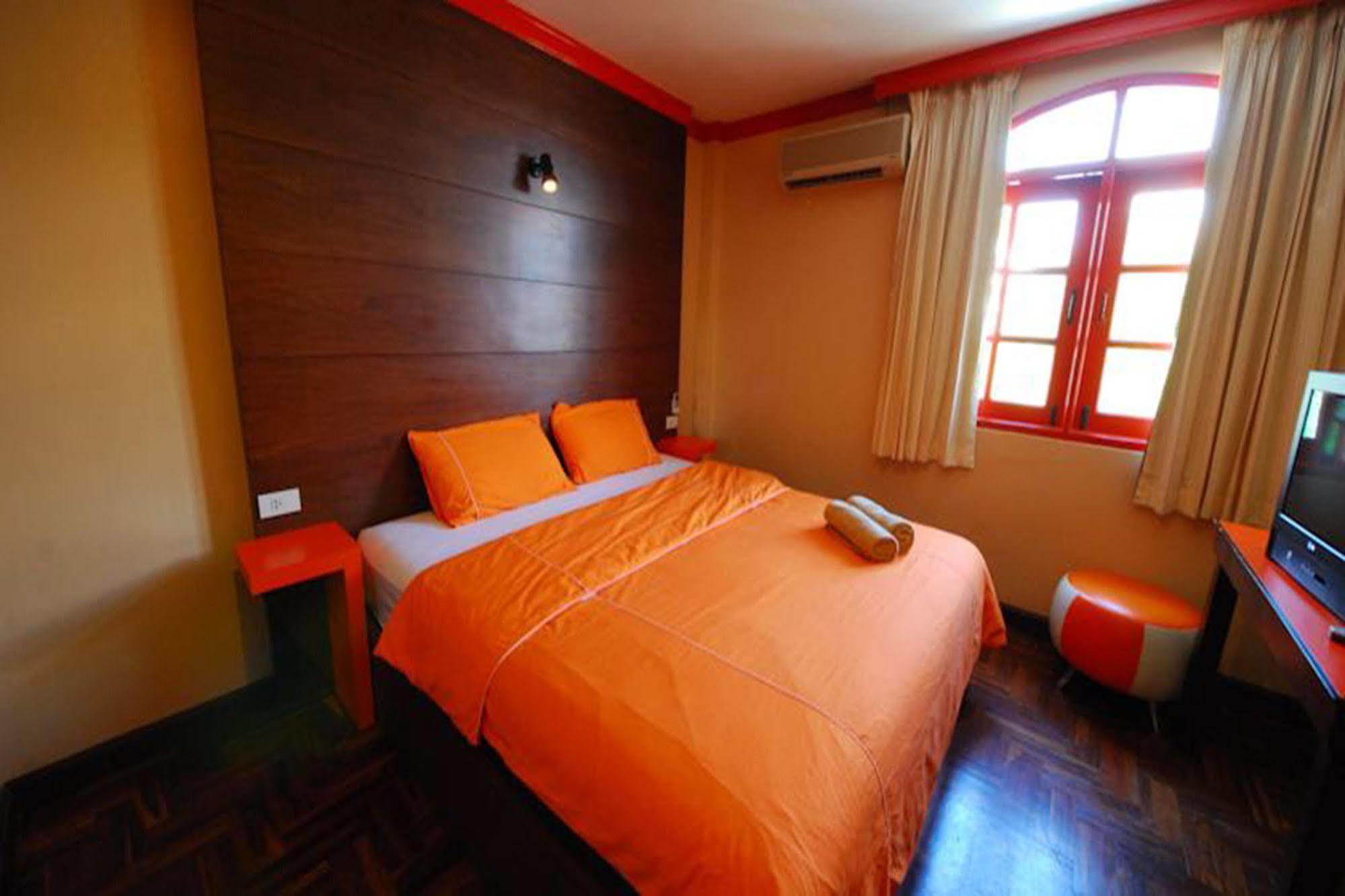 The Palm Delight Lodge Jomtien Beach Exterior photo