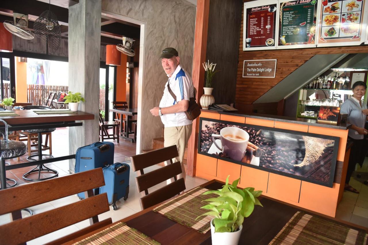 The Palm Delight Lodge Jomtien Beach Exterior photo